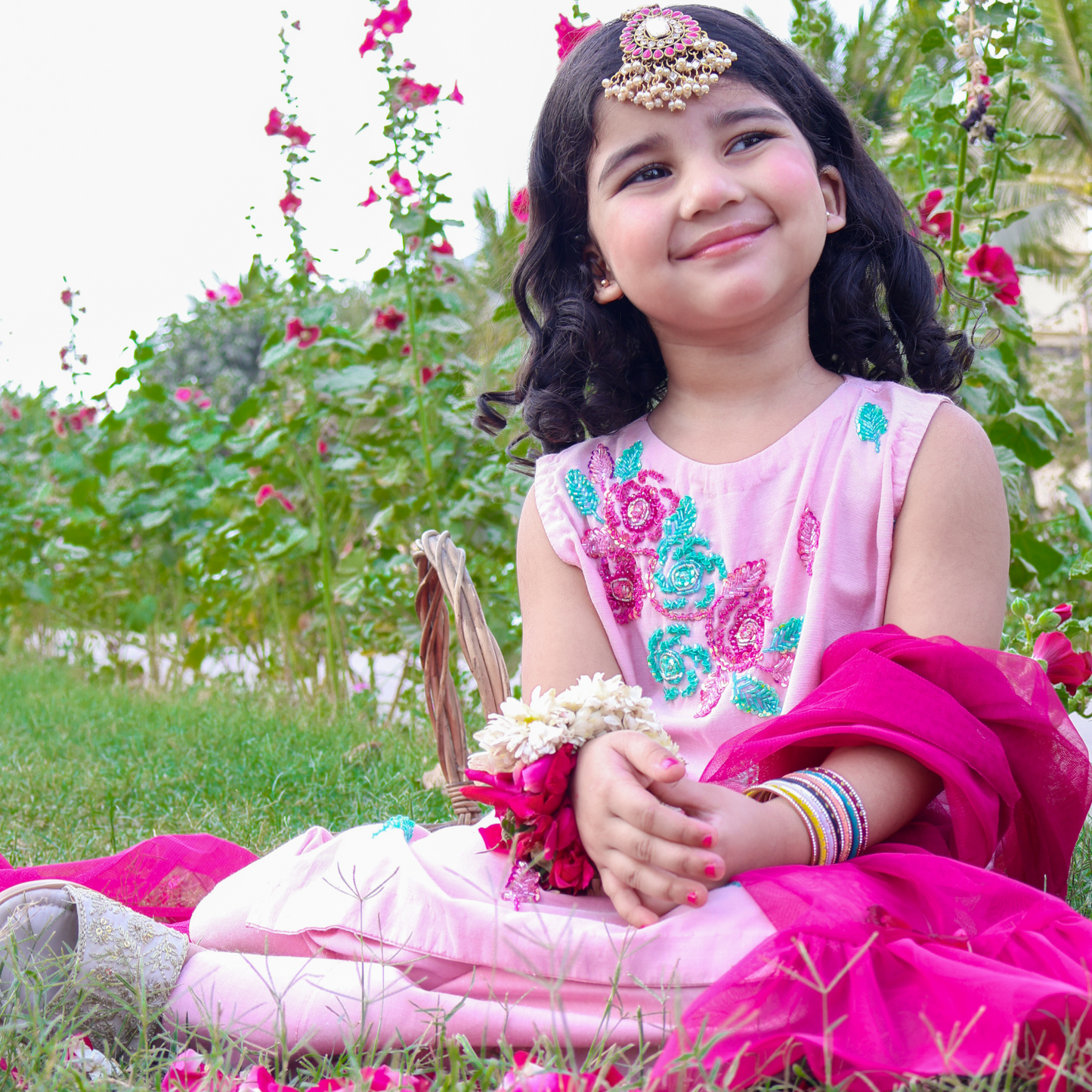 Light pink straight shirt and farshi shalwar – Soft Cotton Raw Silk Embroidered Set with Net Dupatta